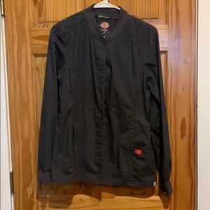 Like new Dickies scrub jacket